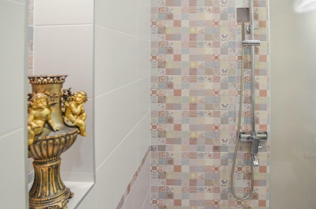 Host Housee Angel'S Apartment -2 Bedroom, 2 Bathroom In Top Centre Sofia Extérieur photo